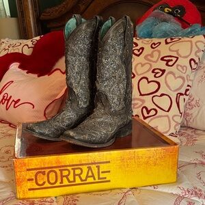 Corral Charcoal Embroidered Western Boots